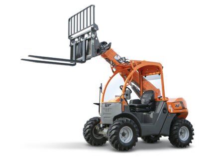 2025 SKYTRAK 3013 Telehandler Forklift