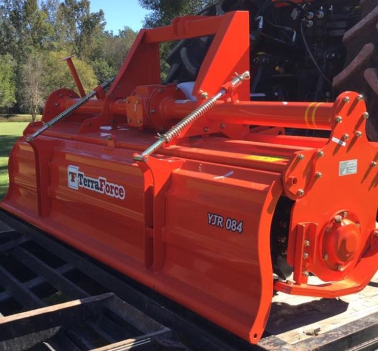 YJR084.jpg Terra Force Rotary Tiller #YJR084 - Image 1