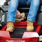 Toro 75746 42" Timecutter Zero-Turn Lawn Mower w/ 22 hp Kohler Engine - Image 7