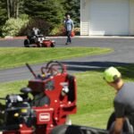 Toro 75760 60" Timecutter Zero-Turn Lawn Mower w/ 24.5 hp V-Twin Engine - Image 7
